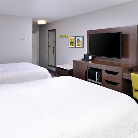 Hampton Inn Laporte La Porte Eksteriør billede