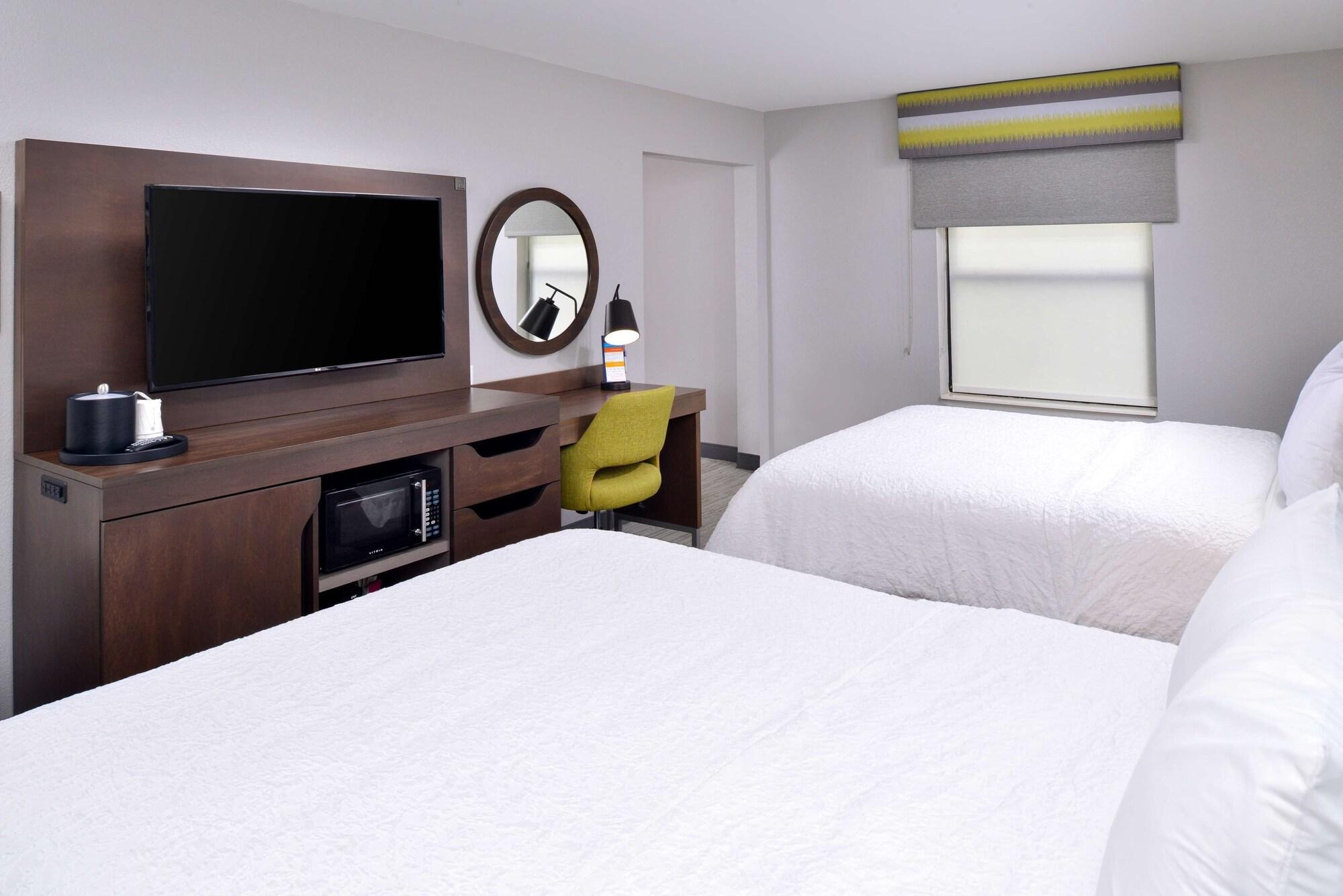 Hampton Inn Laporte La Porte Eksteriør billede
