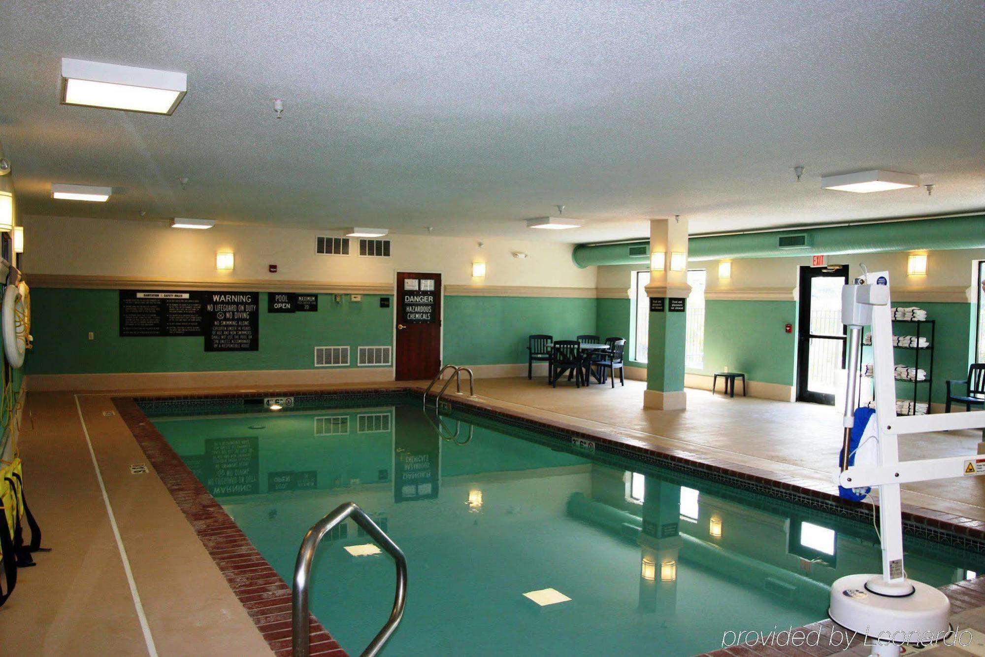 Hampton Inn Laporte La Porte Eksteriør billede